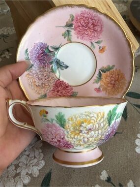 Vintage Paragon Fine Bone China Pink Chrysanthemum Teacup & Saucer Set